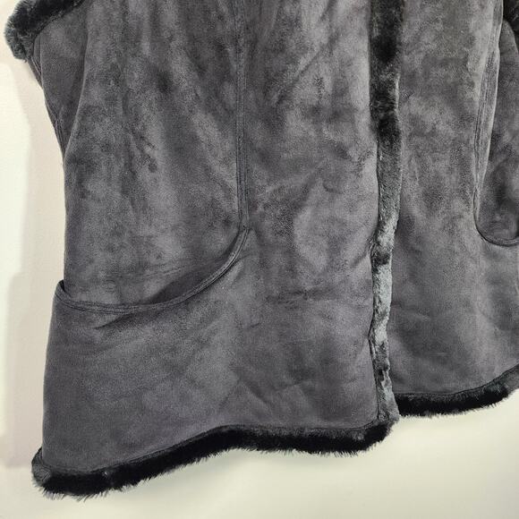 Denim & Co Womens Faux Suede Snap Front Vest Faux Fur Trim Size 1X Black Relaxed - Picture 6 of 10